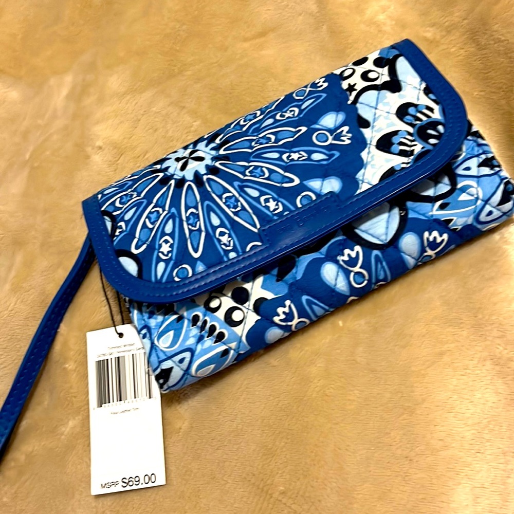 Vera Bradley Wristlet